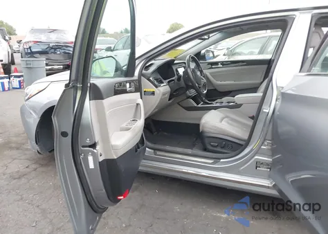 2016 Hyundai Sonata Hybrid Limited из США, поврежденный, VIN KMHE34L16GA012663